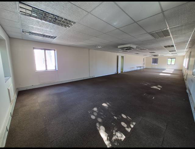 399M² OFFICE TO LET IN RIVONIA